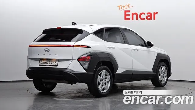 Hyundai Kona SX2 — Фото автомобиля 2