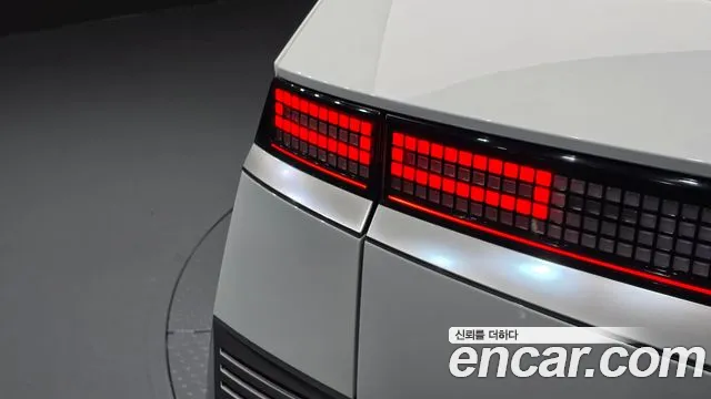 Hyundai Ioniq5 Ioniq5 Long Range AWD — Фото автомобиля 23