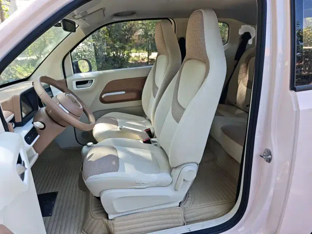 Wuling Hongguang Mini EV — Фото автомобиля 14