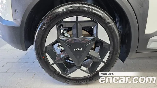 Kia Seltos — Фото автомобиля 5