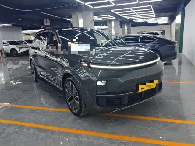 Li Auto L9 — Фото автомобиля 3