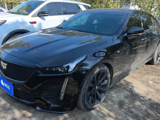 Фотография автомобиля — Cadillac CT5