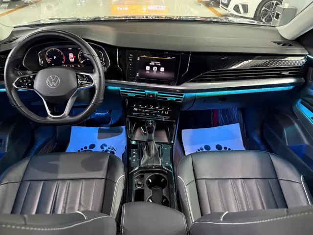 Volkswagen Passat — Фото автомобиля 9