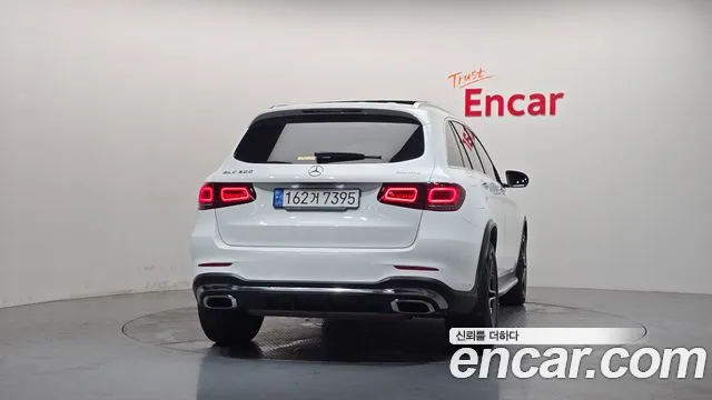 Mercedes-Benz GLC-Class GLC-класс X253 — Фото автомобиля 3
