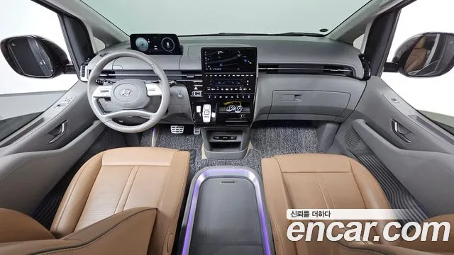 Hyundai Staria Staria L3.5 Lounge 9 мест — Фото автомобиля 7