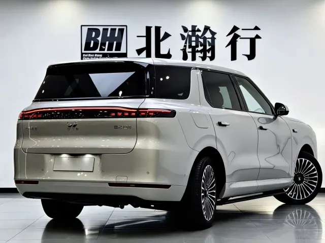 IM Motors LS8 — Фото автомобиля 5