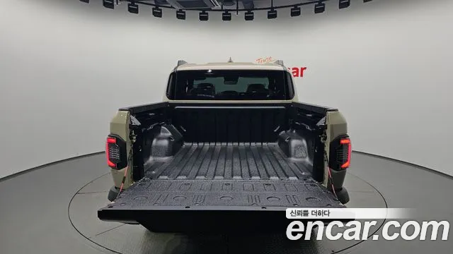Kia Tasman Tasman 2.5T Бензин 4WD — Фото автомобиля 16