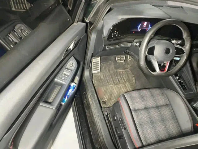Volkswagen Golf GTI — Фото автомобиля 17