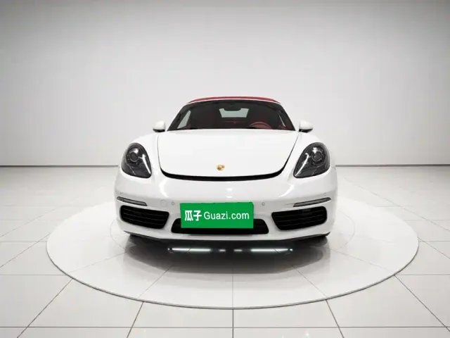 Porsche 718 — Фото автомобиля 2