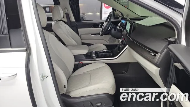 Kia Carnival 4th Gen — Фото автомобиля 15