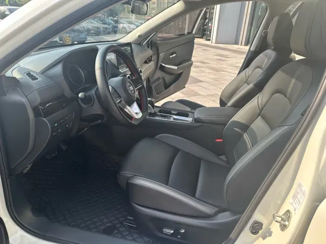 Nissan Sylphy — Фото автомобиля 9