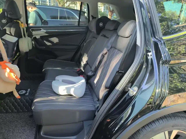 Volkswagen Tiguan L — Фото автомобиля 4