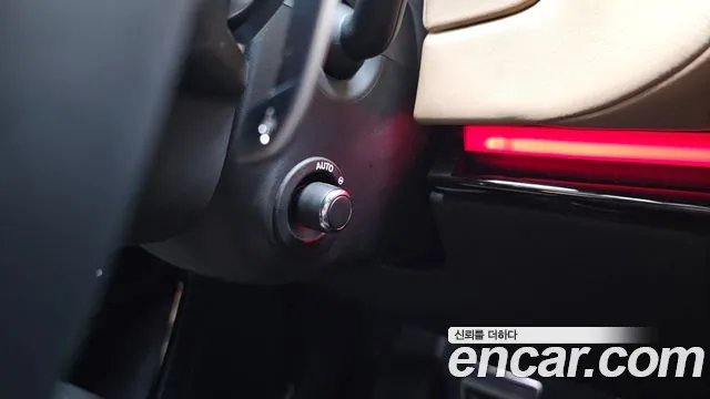 Land Rover Range Rover Sport — Фото автомобиля 17