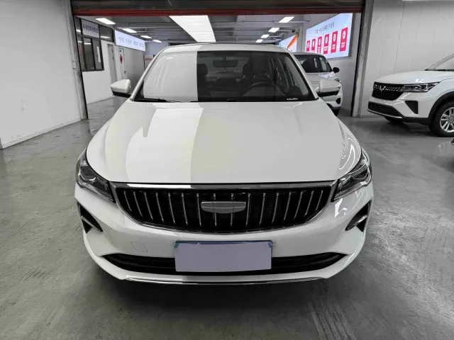Geely Emgrand — Фото автомобиля 2