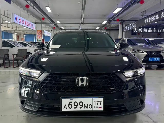 Honda Accord — Фото автомобиля 2