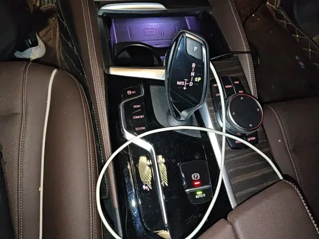 BMW 5 Series — Фото автомобиля 15