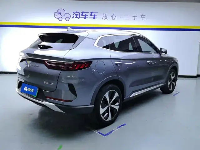 BYD Song PLUS — Фото автомобиля 3
