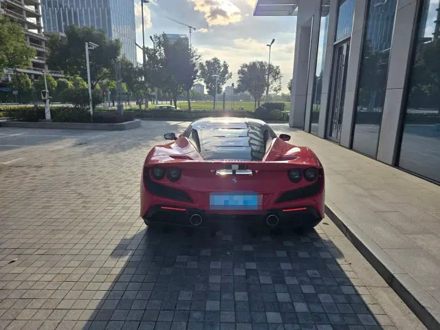 Ferrari F8 — Фото автомобиля 5
