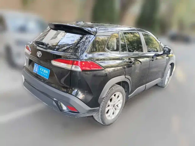 Toyota Frontlander — Фото автомобиля 5