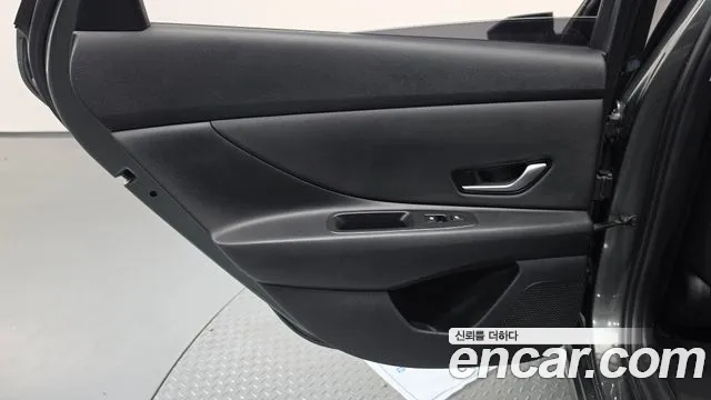 Hyundai Avante CN7 — Фото автомобиля 14