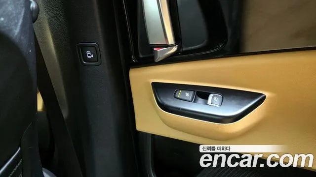 Kia Canival Carnival 4 поколение Дизель 9 мест Prestige — Фото автомобиля 19