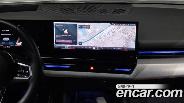 BMW 5 Series G60 — Фото автомобиля 13