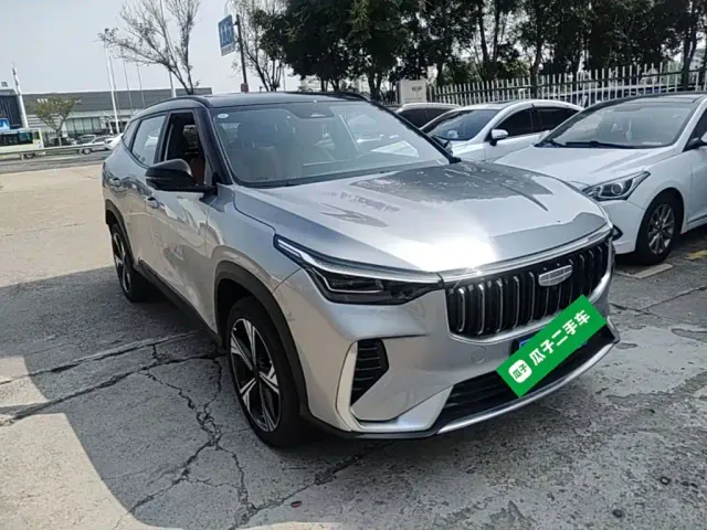 Geely Boyue — Фото автомобиля 3