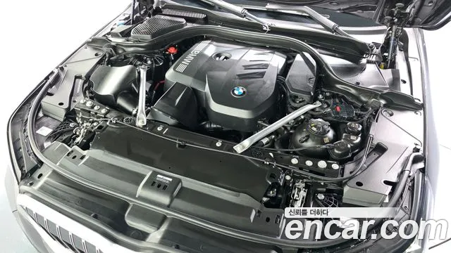 BMW 5 Series G60 — Фото автомобиля 9