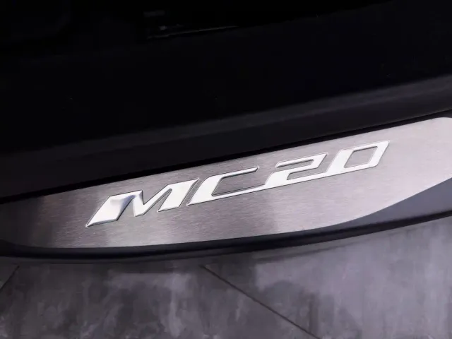 Maserati MC20 — Фото автомобиля 14