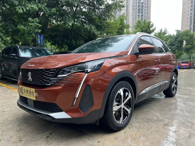 Фотография автомобиля — Peugeot 4008