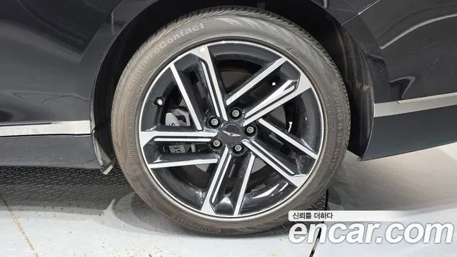 Genesis G80 RG3 — Фото автомобиля 6