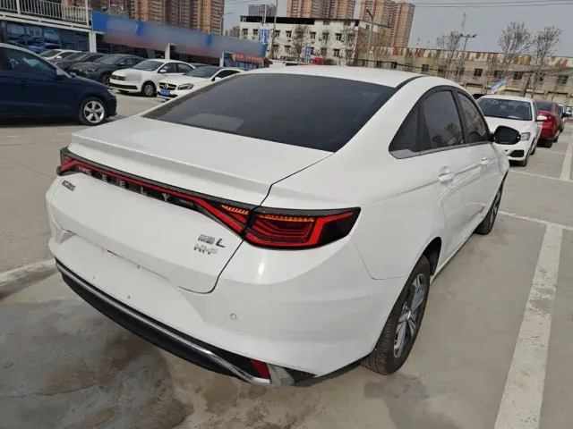 Geely Emgrand L — Фото автомобиля 6