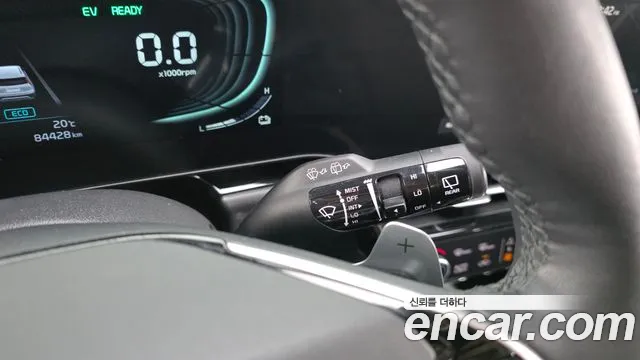 Kia Niro The All New — Фото автомобиля 28