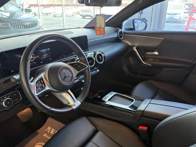 Mercedes-Benz A-Class — Фото автомобиля 4