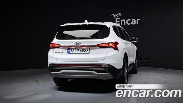 Hyundai Santafe Новый Santa Fe Дизель 2.2 2WD — Фото автомобиля 4