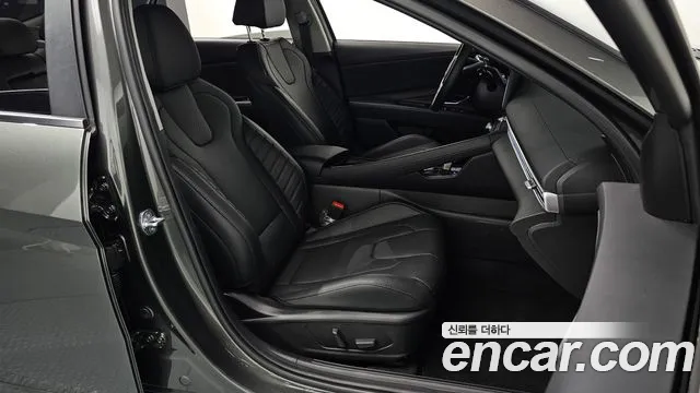 Hyundai Avante CN7 — Фото автомобиля 26