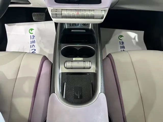 BYD Dolphin — Фото автомобиля 29
