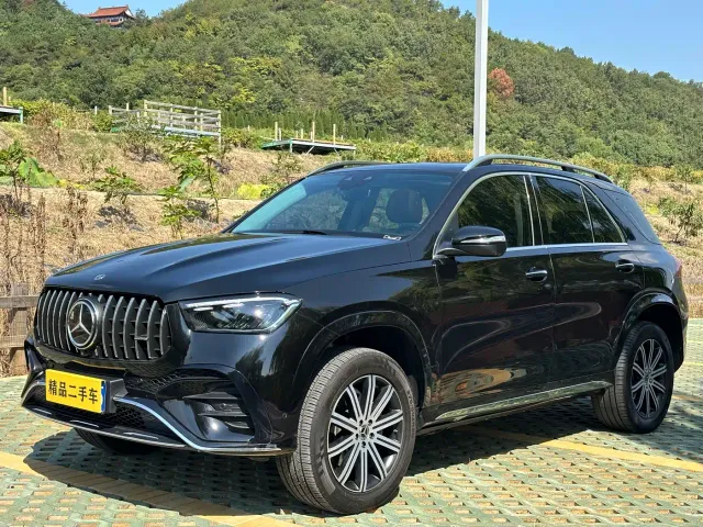 Фотография автомобиля — Mercedes-Benz GLE-Class