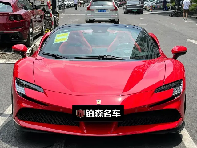 Ferrari SF90 — Фото автомобиля 2
