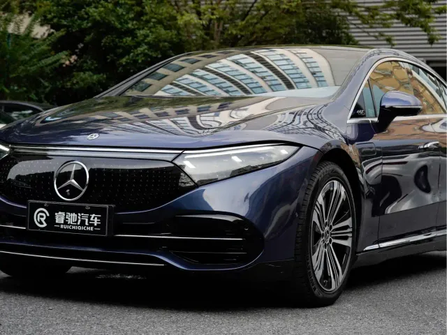 Mercedes-Benz EQS — Фото автомобиля 6
