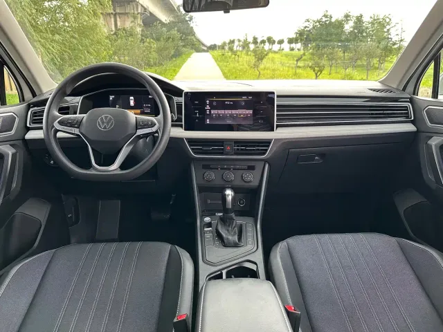 Volkswagen Tiguan L — Фото автомобиля 7