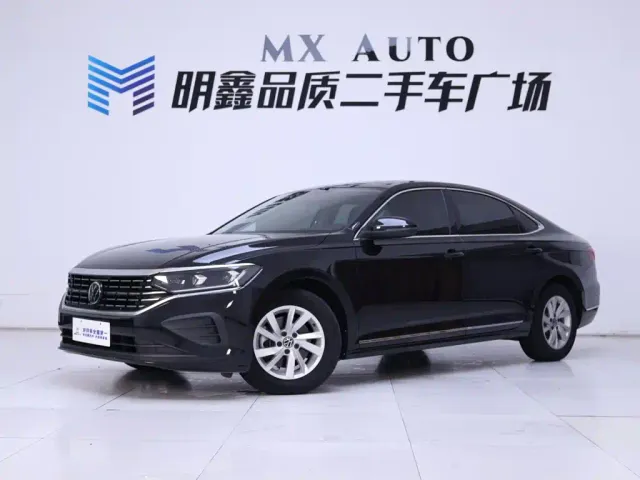 Volkswagen Passat — Фото автомобиля 2