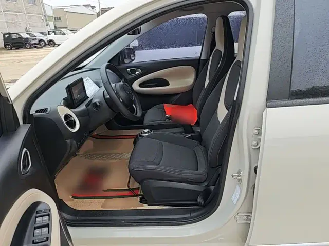 Wuling Bingo — Фото автомобиля 14