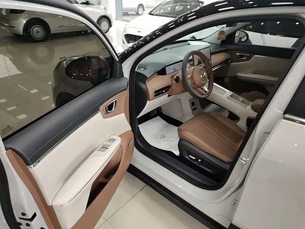 Wuling Motors Wuling Bingo S 2025 Model Base Version — Фото автомобиля 15
