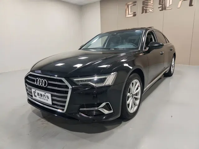 Фотография автомобиля — Audi A6L