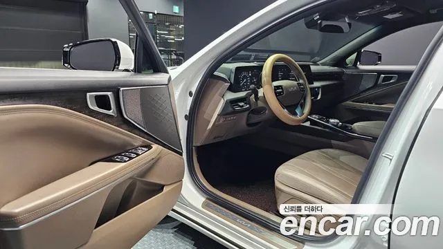 Kia K8 Hybrid — Фото автомобиля 15