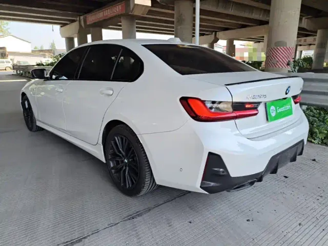 BMW 3 Series — Фото автомобиля 4