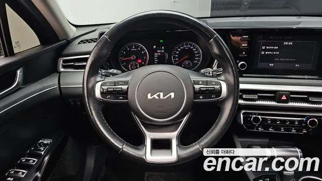 Kia K5 K5 3 поколение 2.0 LPI(Для проката) — Фото автомобиля 10