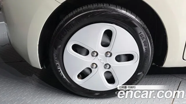 Kia RAY Новый Kia Ray Фургон — Фото автомобиля 5
