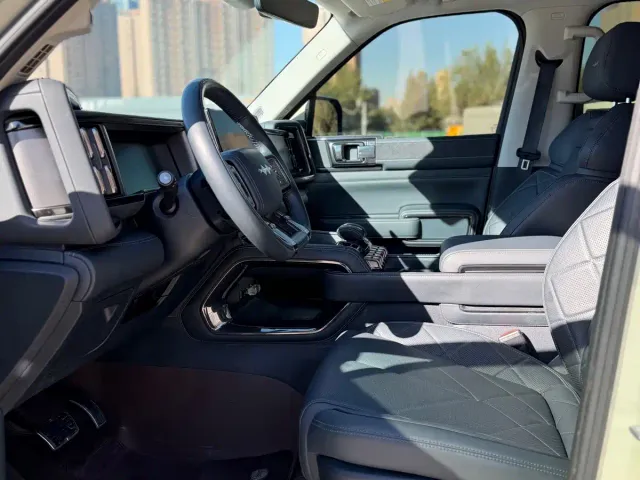 BYD FangChengBao Leopard 5 — Фото автомобиля 4